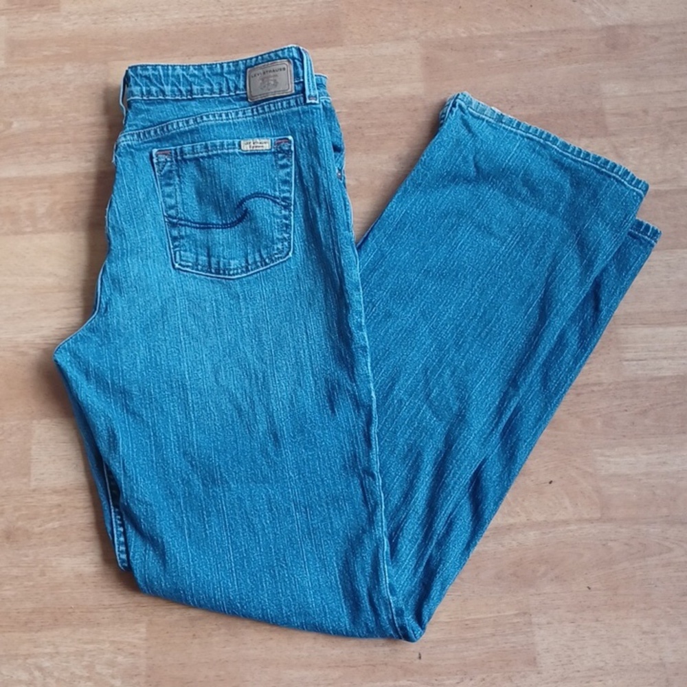 Levi Strauss jeans mid rise boot cut size 14 long